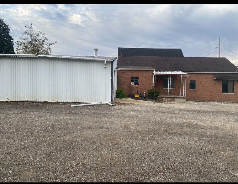 More Photos Of 570 Reynoldsburg New Albany Rd, Blacklick Light Distribution For Lease