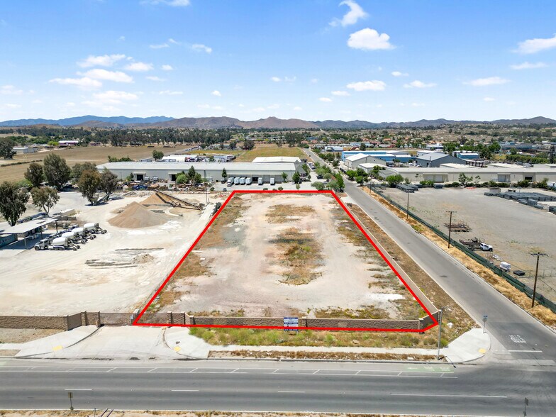 More Photos Of 1980 Goetz Rd, Perris Land For Lease