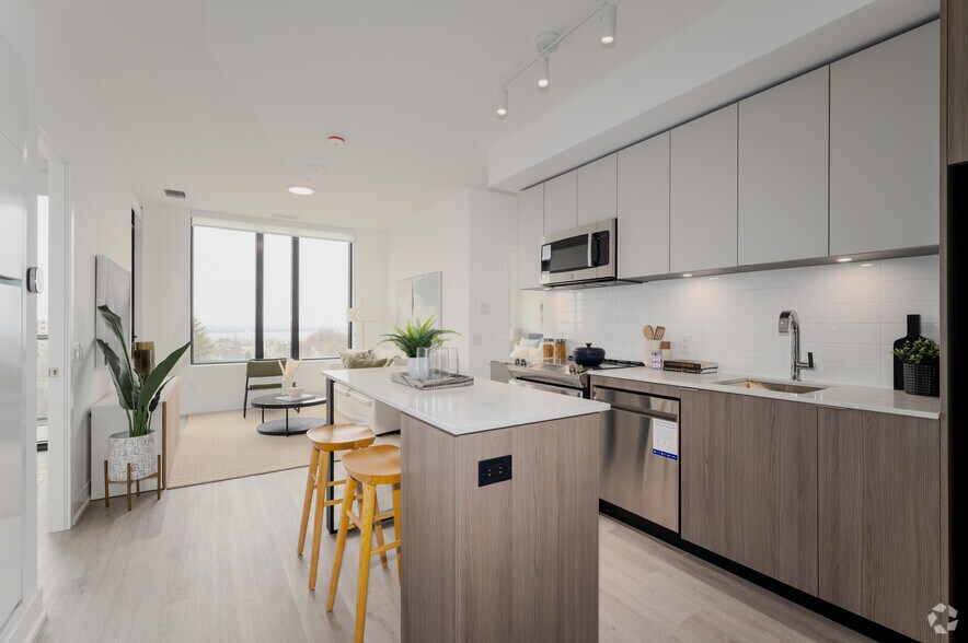 More Photos Of 500 Upper Wellington St, Hamilton Apartments For Lease