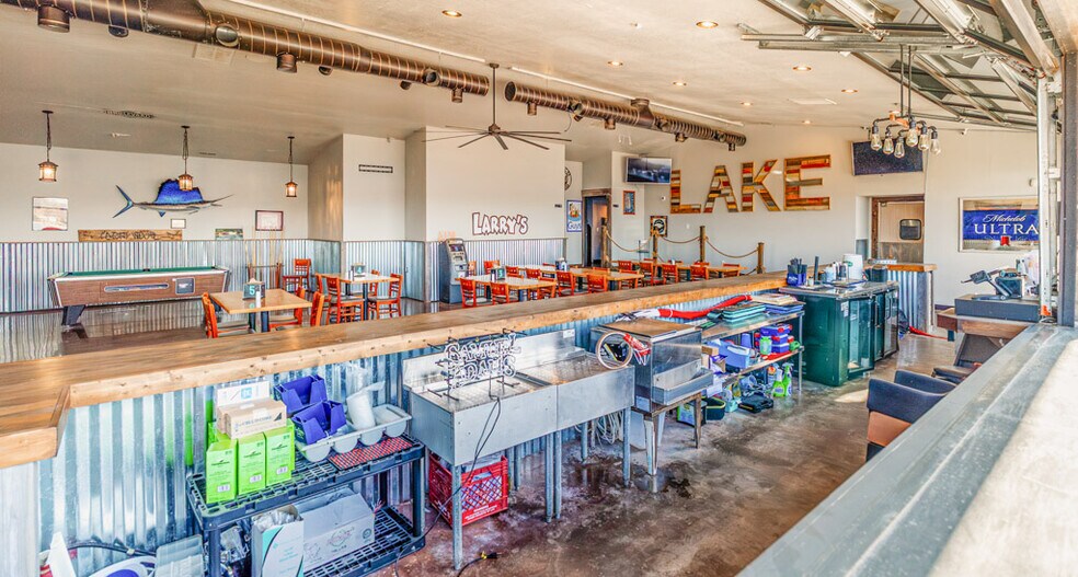 More Photos Of 364 Galley Rd, Camdenton Restaurant For Sale