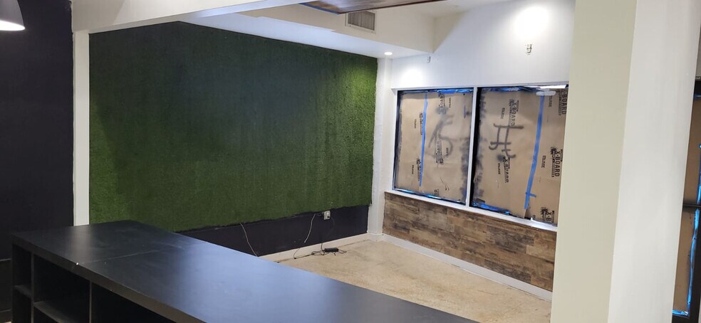 More Photos Of 2322 NE 2nd Ave, Miami Restaurant For Lease