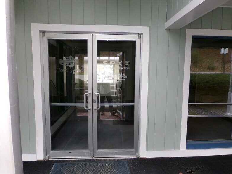 More Photos Of 401 Gilford Ave, Gilford Office For Lease