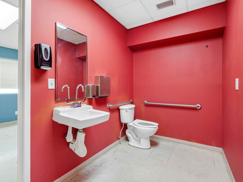 More Photos Of , Tampa Office For Sale