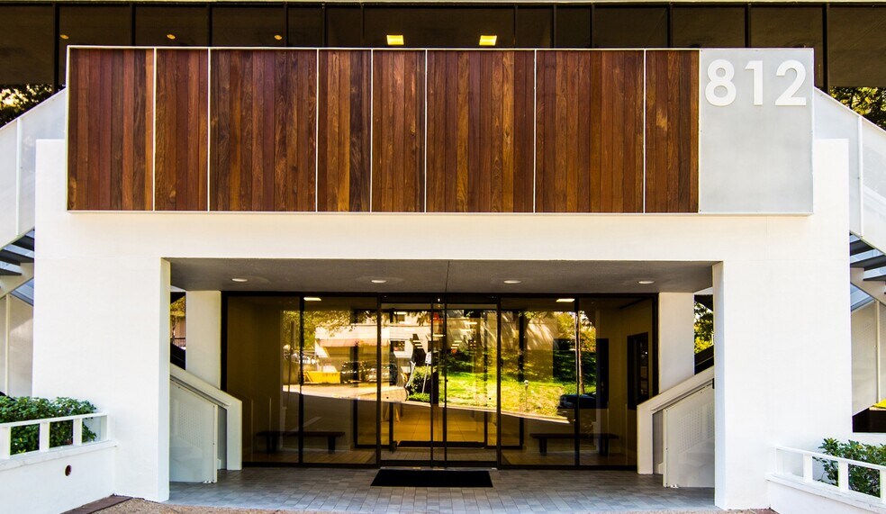 More Photos Of 812 San Antonio St, Austin Office For Lease