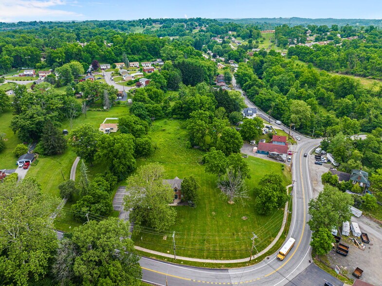 More Photos Of 1841 Universal Rd, Pittsburgh Office For Sale
