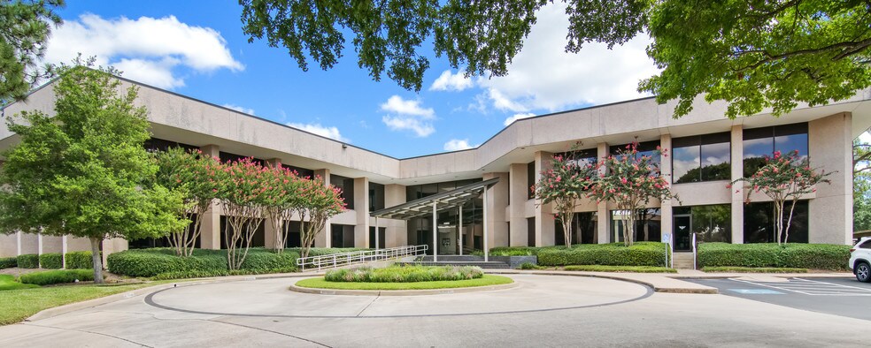 More Photos Of 14800 St. Mary's Ln, Houston Office For Lease