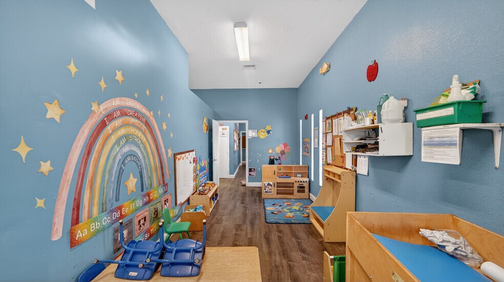 More Photos Of 750 NW 96th St, Miami Daycare Center For Sale