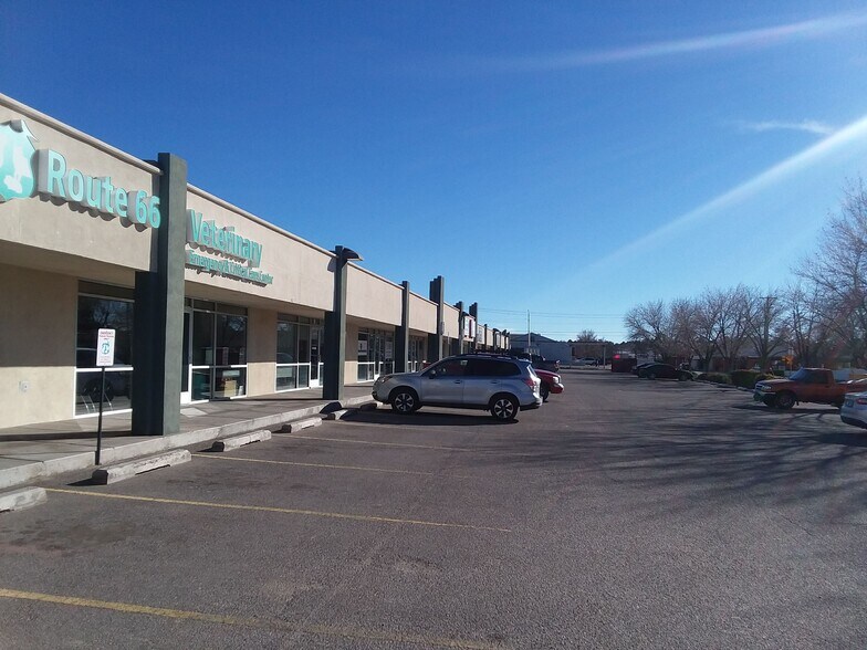 More Photos Of 136 Washington SE, Albuquerque Storefront Retail Office For Sale