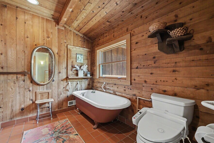 More Photos Of 21376 Consolation St, Volcano Specialty For Sale