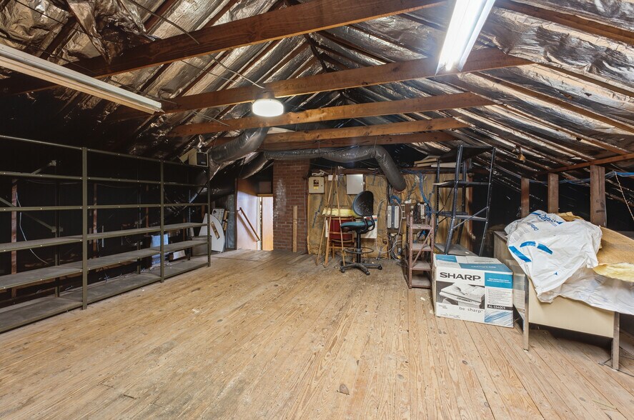 More Photos Of 100 Mantua Blvd, Mantua Office For Sale