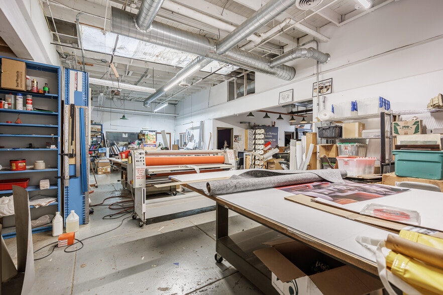 More Photos Of 1024 Garson Ave, Rochester Light Manufacturing For Sale