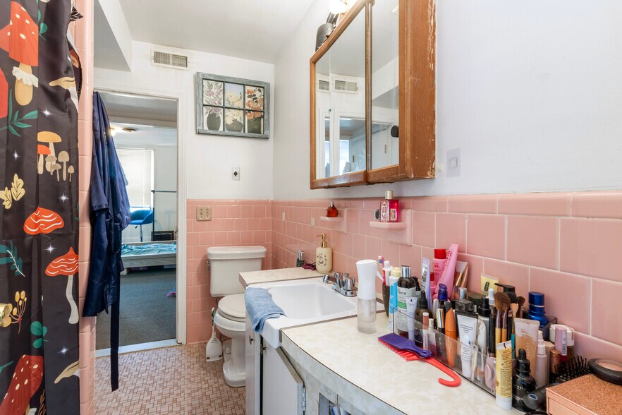 More Photos Of 176 Williams St, Providence Apartments For Sale