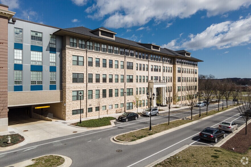 More Photos Of 4650 Van Buren St, Riverdale Park Apartments For Lease