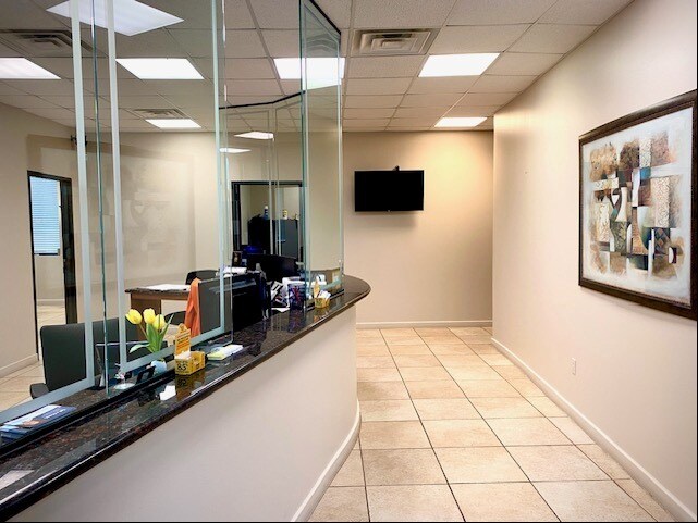 More Photos Of 3326 Watters Rd, Pasadena Medical For Sale