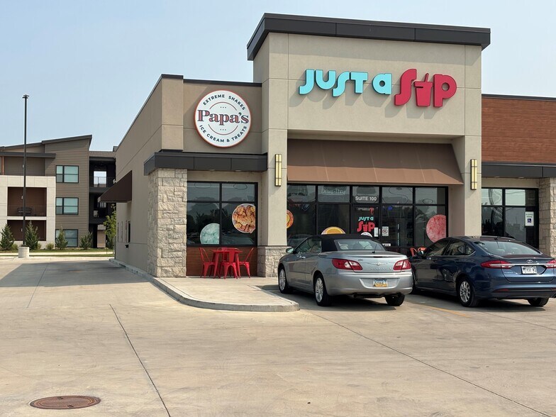 Primary Photo Of 3801 N Ridge Rd, Wichita Storefront For Lease