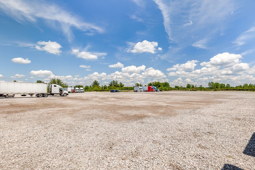 More Photos Of 440 W Pontoon Rd, Granite City Land For Sale