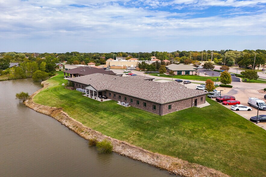 More Photos Of 429 S 119th St W, Wichita Office For Sale