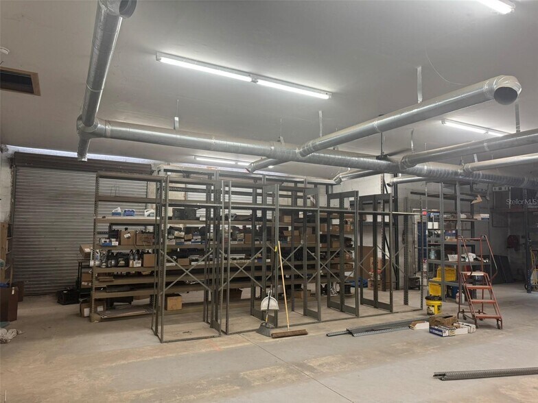 More Photos Of 16923 Archer Rd, Archer Freestanding For Lease