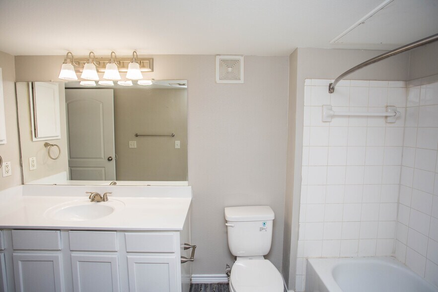 More Photos Of , Lubbock Multifamily For Sale