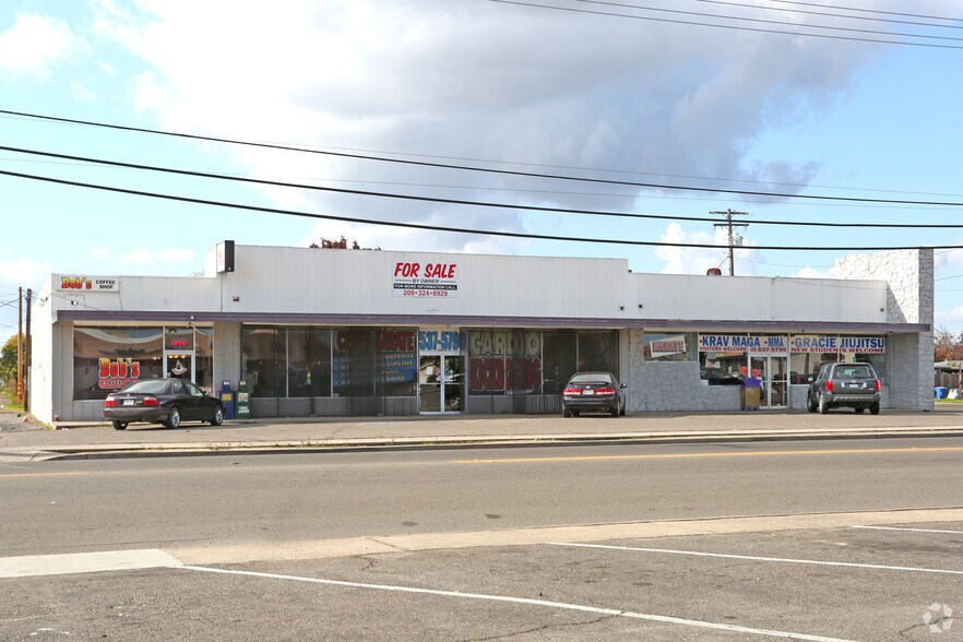 More Photos Of 2005-2009 Central Ave, Ceres Freestanding For Sale