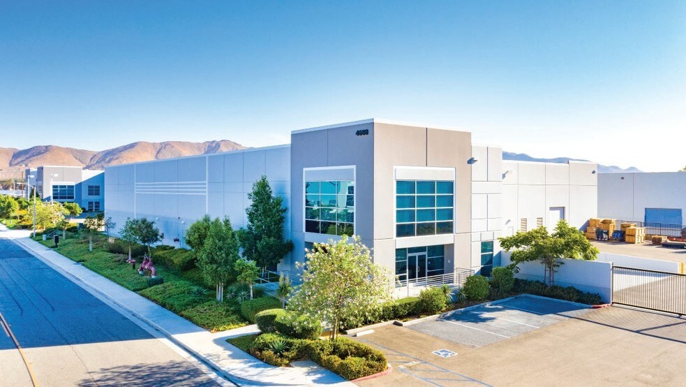 Primary Photo Of 4688 Troy Ct, Jurupa Valley Distribution For Lease