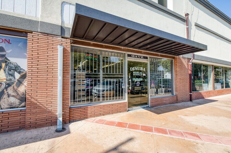 More Photos Of 101 N L St, Dinuba Storefront For Sale