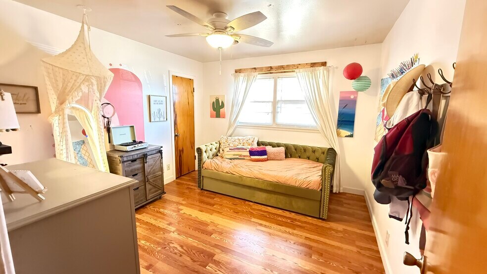 More Photos Of 9506 F M 835, Slaton Sports And Entertainment For Sale