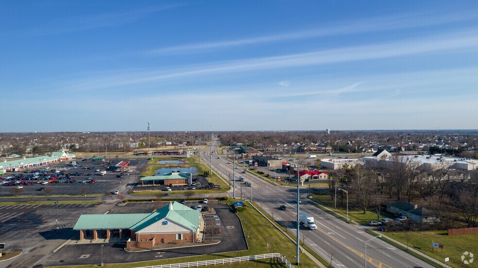 More Photos Of 2371-2391 Hilliard Rome Rd, Hilliard Storefront For Lease