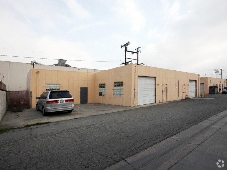 Primary Photo Of 8206 Sorensen Ave, Santa Fe Springs Manufacturing For Lease