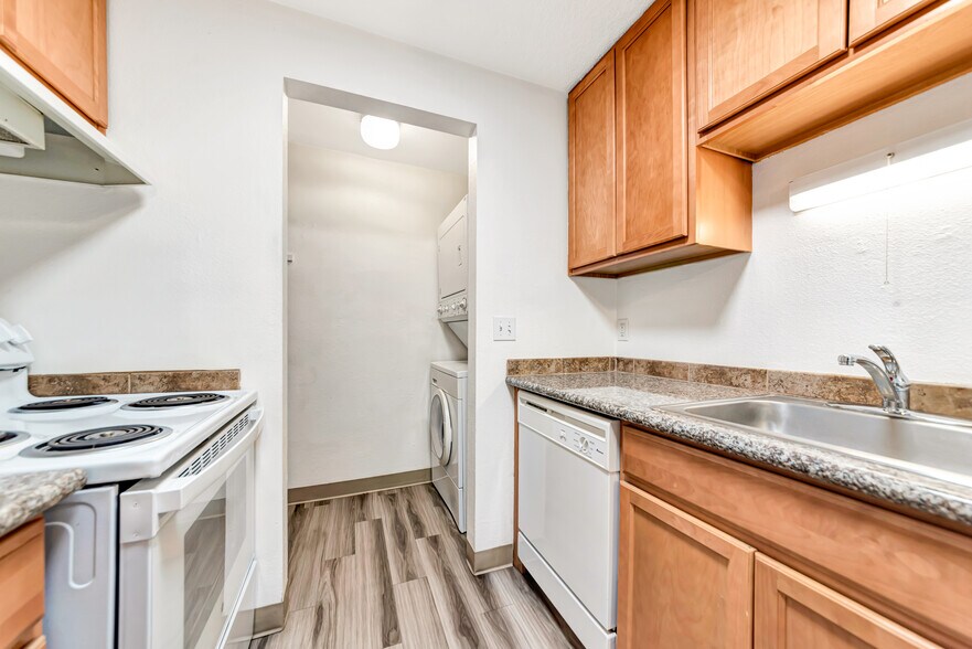 More Photos Of 13410 SE Powell Blvd, Portland Apartments For Sale