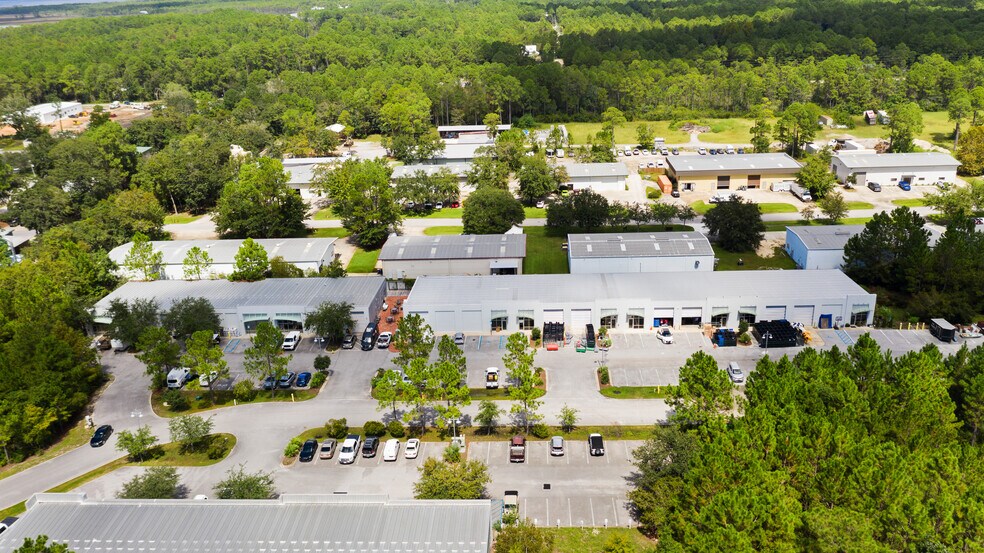 More Photos Of 790 N Highway 393, Santa Rosa Beach Warehouse For Lease