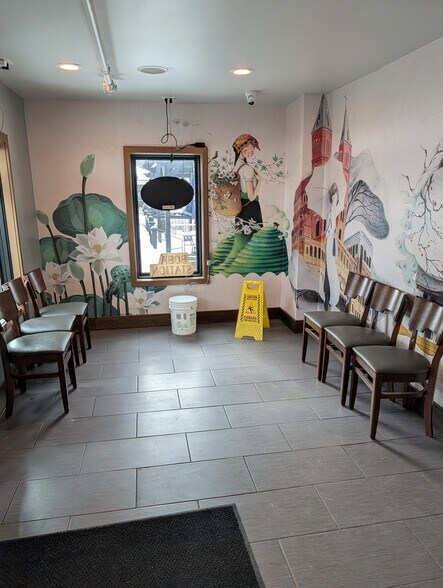 More Photos Of 1062 Main St, Holden Restaurant For Sale