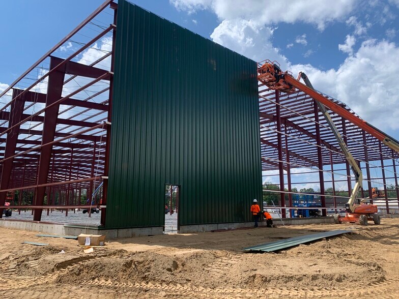 More Photos Of 10 Stonebreak Rd, Malta Distribution For Lease