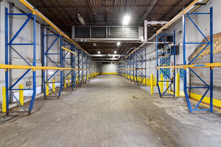 More Photos Of 1239 Oakleigh Dr, East Point Warehouse For Sale