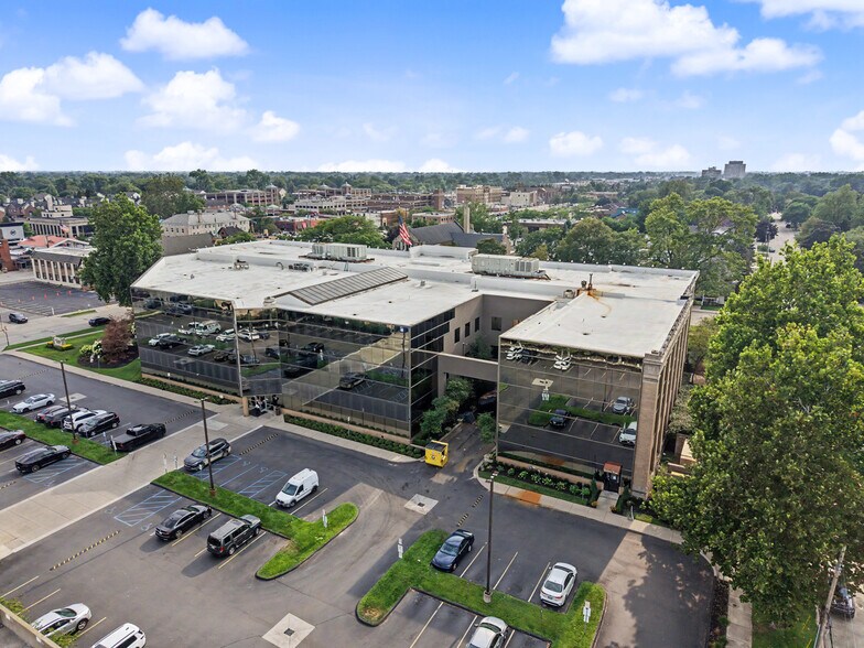 More Photos Of 835 Mason St, Dearborn Office For Lease