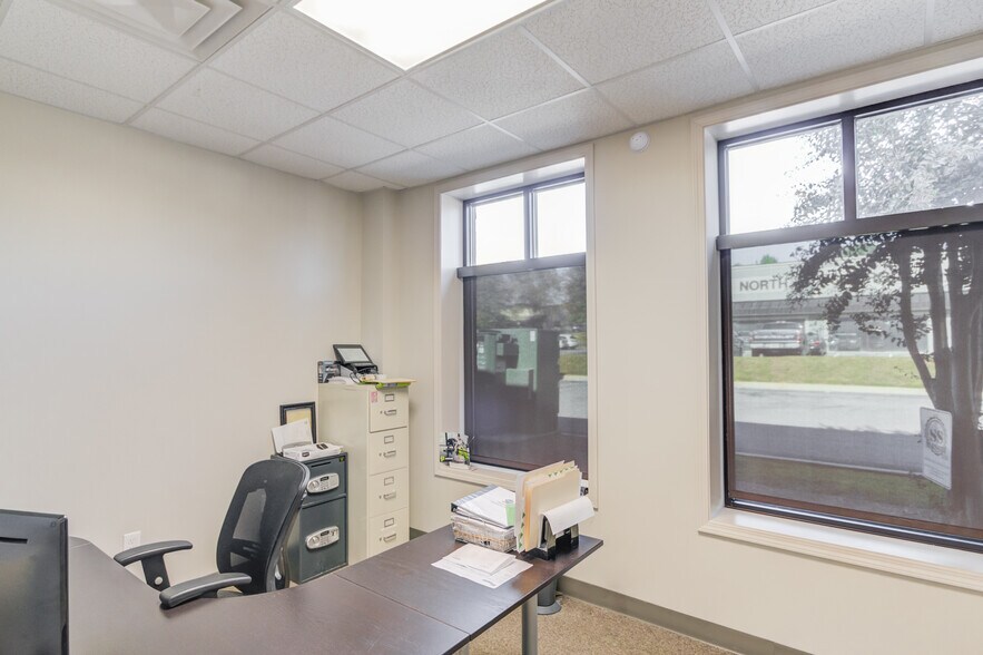 More Photos Of 3584 Atlanta Hwy, Flowery Branch Restaurant For Sale