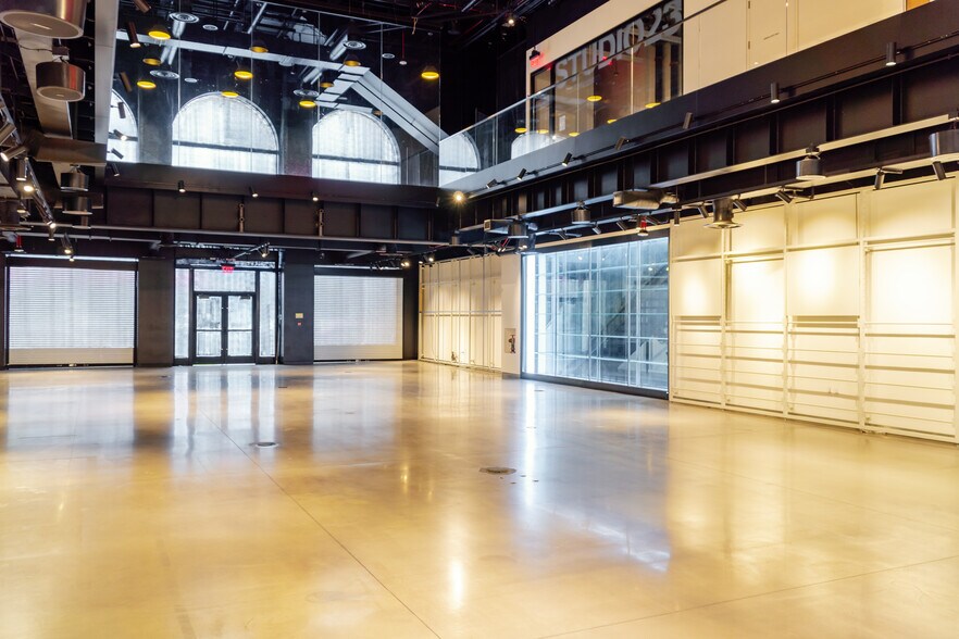 More Photos Of 618-622 S Broadway, Los Angeles Storefront Retail Office For Sale