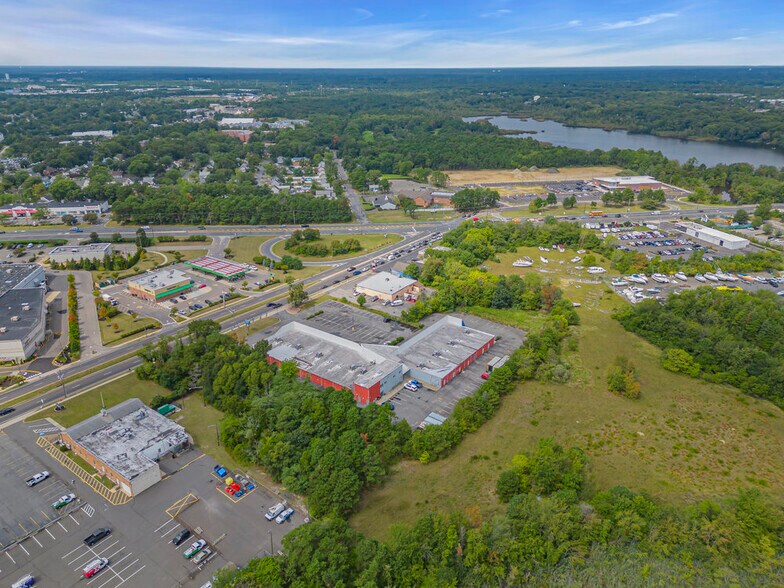 More Photos Of 781 Brick Blvd, Brick General Retail For Lease