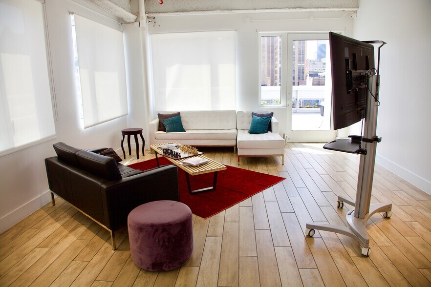 More Photos Of 433 Broadway, New York Office For Lease