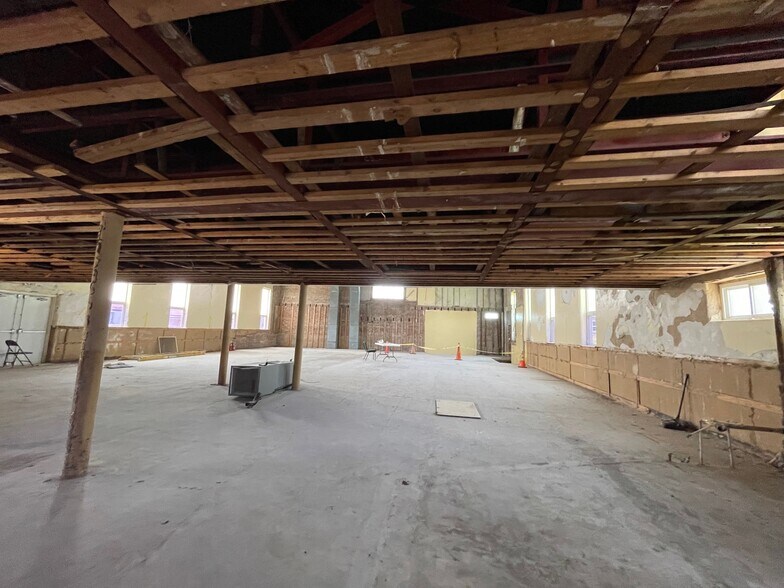 More Photos Of 2400 Delachaise St, New Orleans Specialty For Sale