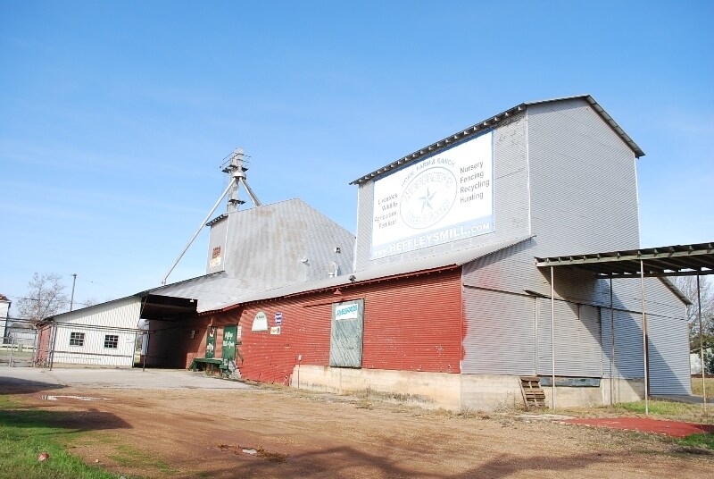 More Photos Of 1010 Austin St, Columbus Flex For Lease