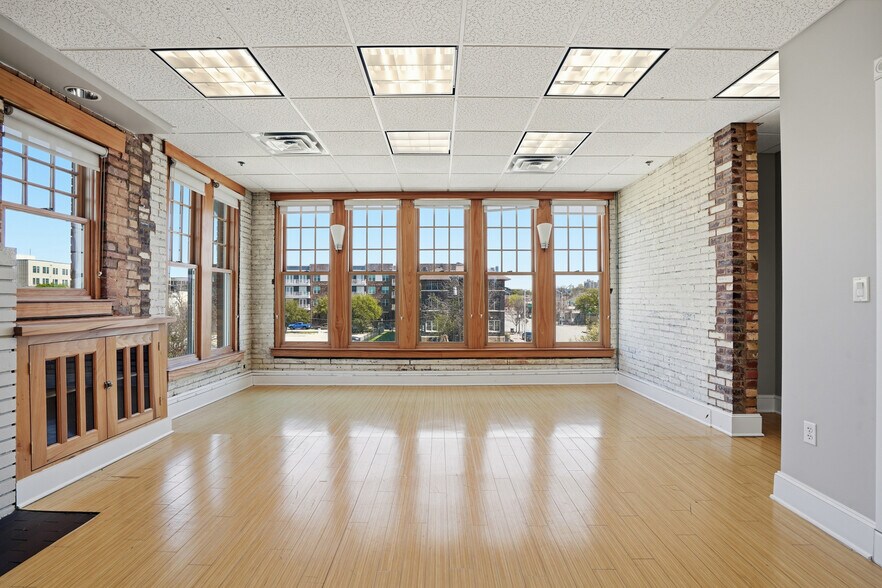 More Photos Of 1200 W Magnolia Ave, Fort Worth Office For Lease