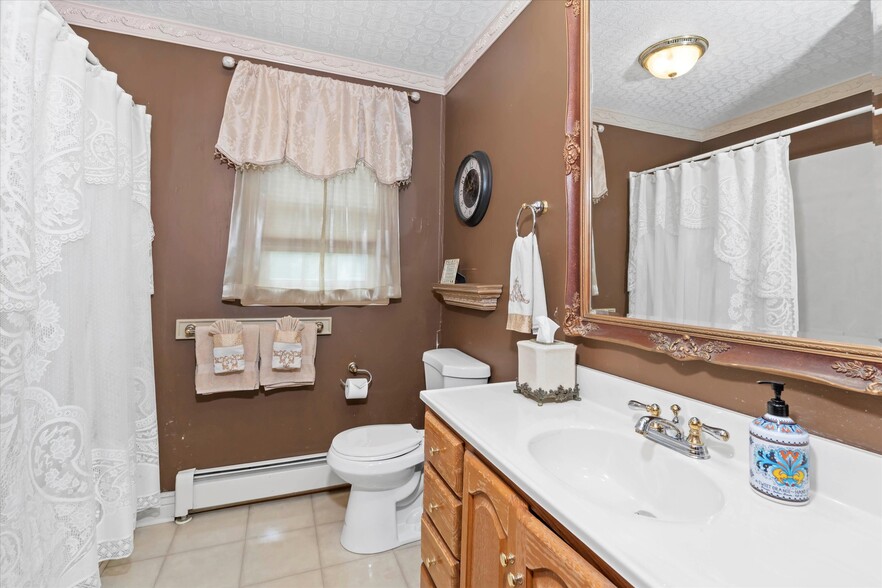 More Photos Of 300 Bohemia Ave, Chesapeake City Hospitality For Sale