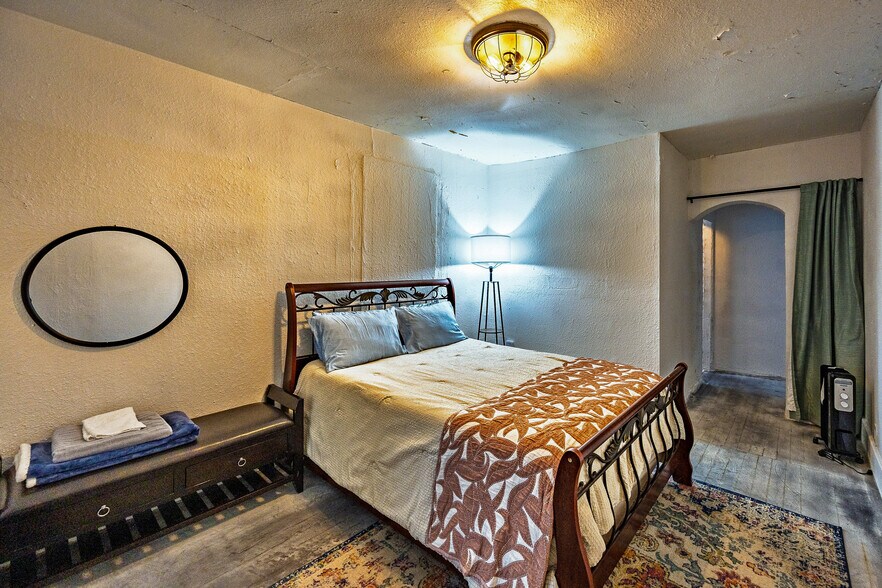 More Photos Of 100 E 28th St, Cheyenne Apartments For Sale