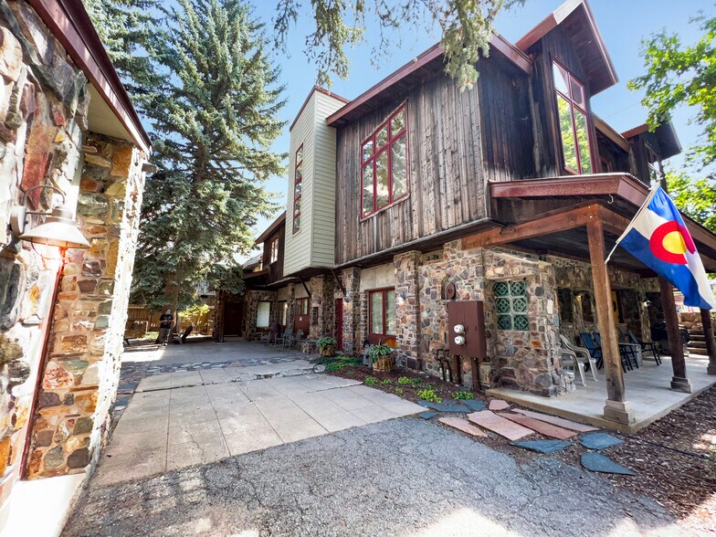 More Photos Of 115 / 117 / 119 7th Ave, Ouray Apartments For Sale