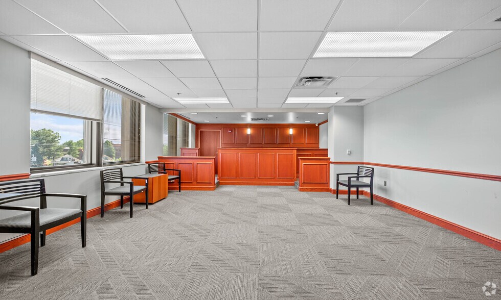 More Photos Of 2601 N 3rd St, Harrisburg Office For Sale