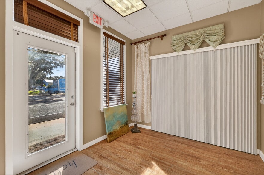More Photos Of 103 N Main St, Wildwood Storefront For Sale