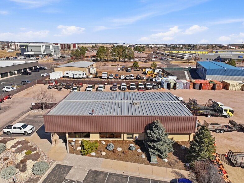 More Photos Of 1925 Aeroplaza Dr, Colorado Springs Warehouse For Lease