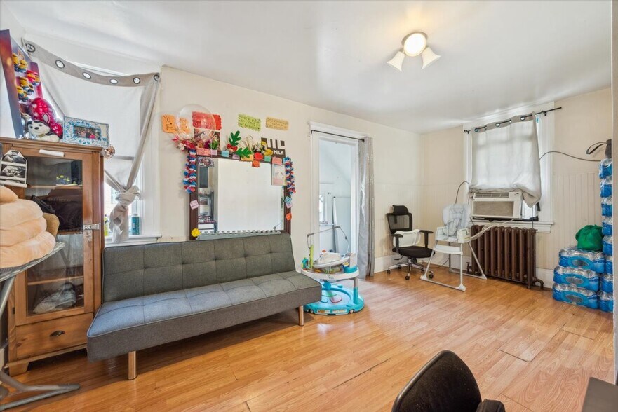 More Photos Of 86 N Gaston Ave, Somerville Restaurant For Sale