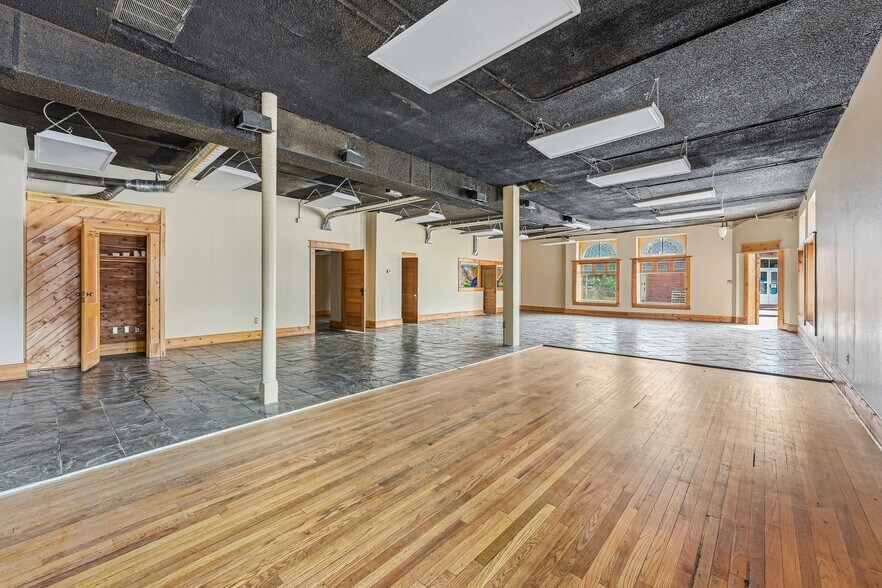 More Photos Of 4501-4503 Logan St, Denver Storefront Retail Office For Sale